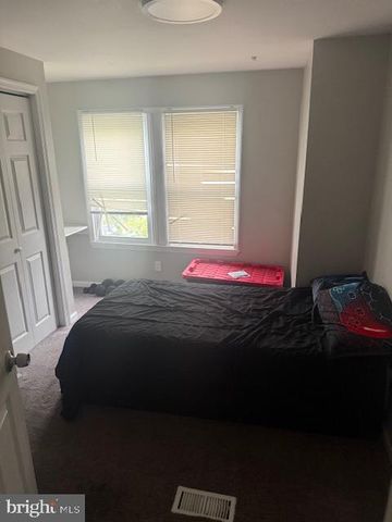 334 EVERGREEN AVE, Oaklyn, NJ 08107