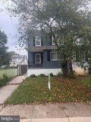 334 EVERGREEN AVE, Oaklyn, NJ 08107