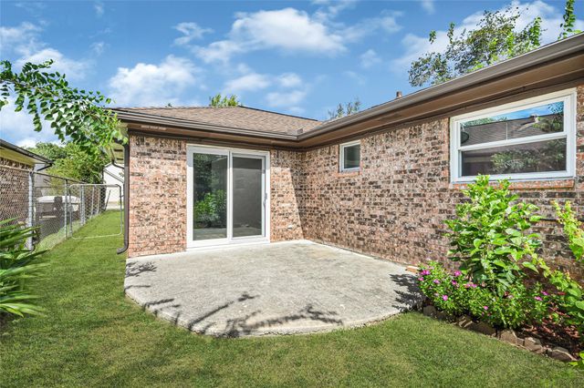 2509 Pearland Avenue, Pearland, TX 77581