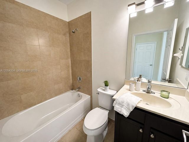 15180 SW 119th Way, Miami, FL 33196