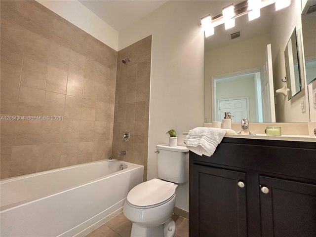 15180 SW 119th Way, Miami, FL 33196