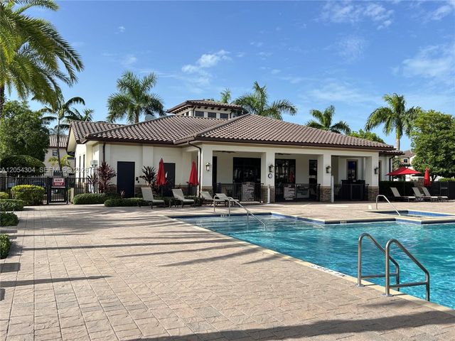 15180 SW 119th Way, Miami, FL 33196