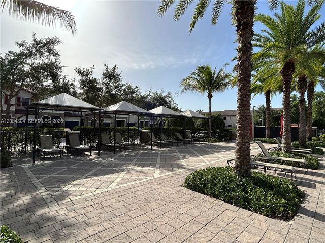 15180 SW 119th Way, Miami, FL 33196