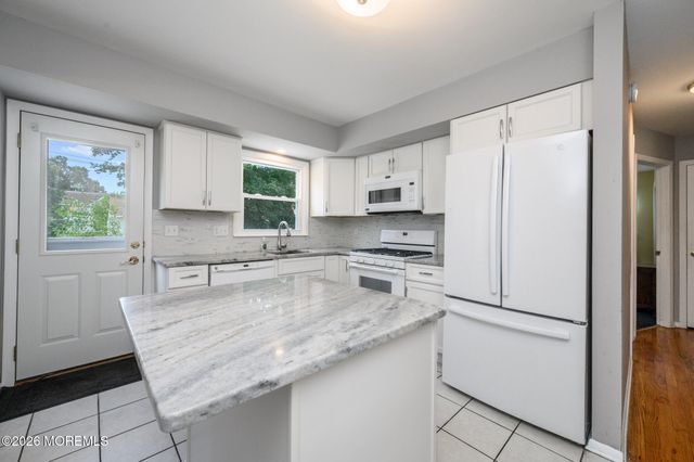 411 Emma Drive, Toms River, NJ 08755