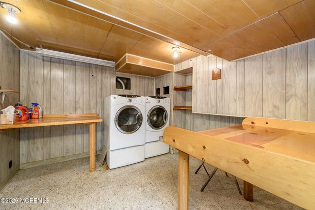 411 Emma Drive, Toms River, NJ 08755