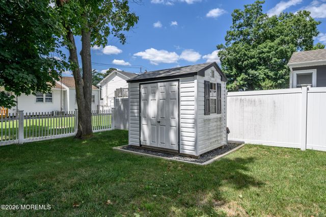 411 Emma Drive, Toms River, NJ 08755