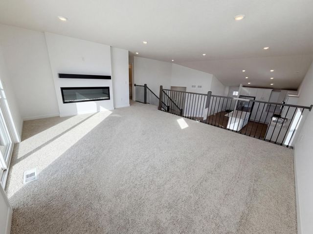 15198 Nutria Street NW, Anoka, MN 55303