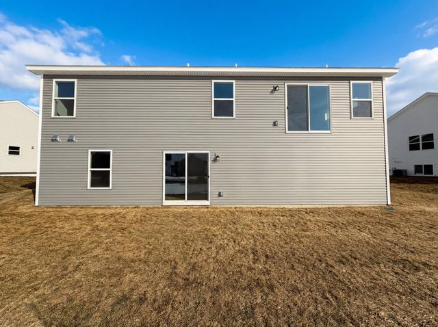 15198 Nutria Street NW, Anoka, MN 55303