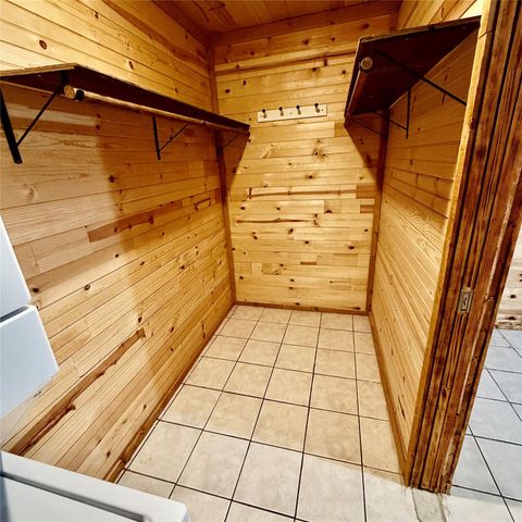 7008 Capitol Street, Houston, TX 77011