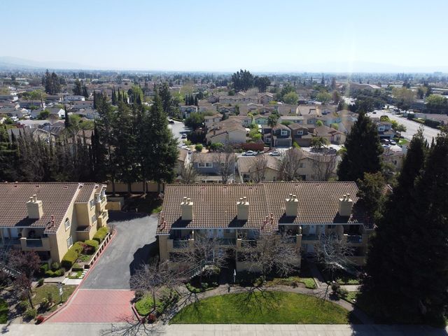 105 Sunnyhills Court, Milpitas, CA 95035