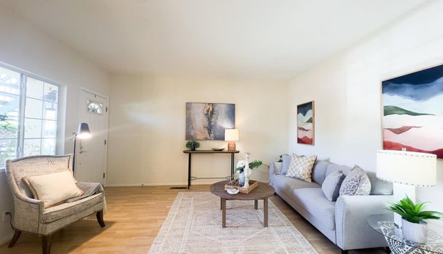 105 Sunnyhills Court, Milpitas, CA 95035