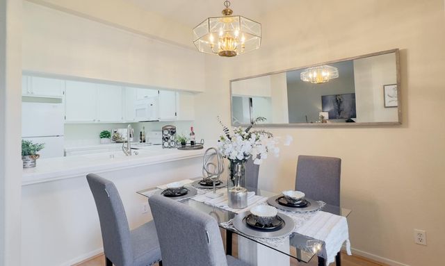 105 Sunnyhills Court, Milpitas, CA 95035