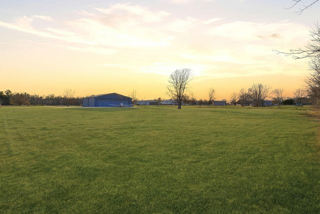 369 Air Park Drive, Livingston, TX 77351