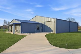 369 Air Park Drive, Livingston, TX 77351