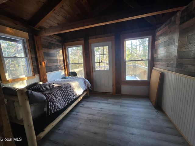 7 Scott Lane, Edinburg, NY 12134