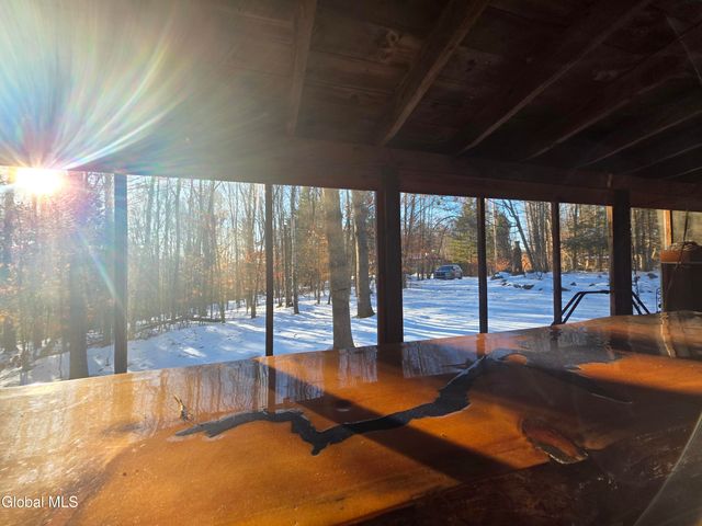 7 Scott Lane, Edinburg, NY 12134