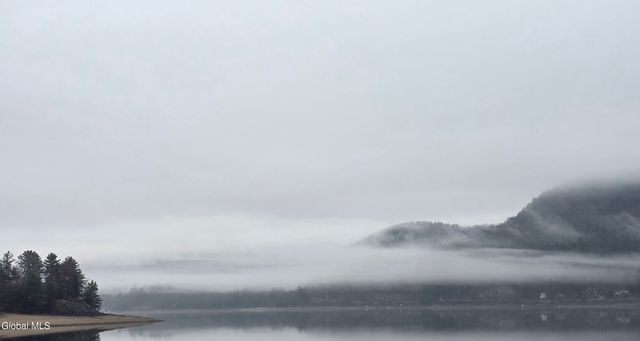 7 Scott Lane, Edinburg, NY 12134