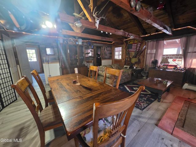 7 Scott Lane, Edinburg, NY 12134