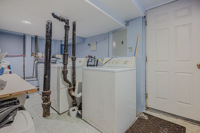 2219 N Kilbourn Avenue, Chicago, IL 60639