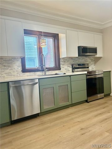 385 Berryman Drive, Amherst, NY 14226