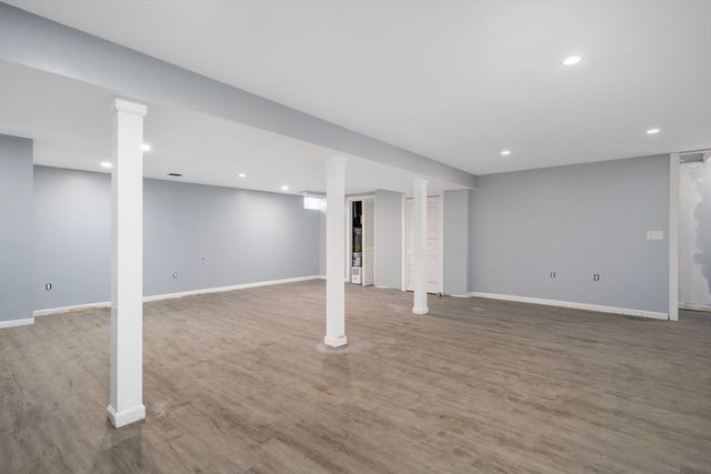 14 Dover Street, Lincoln, RI 02865