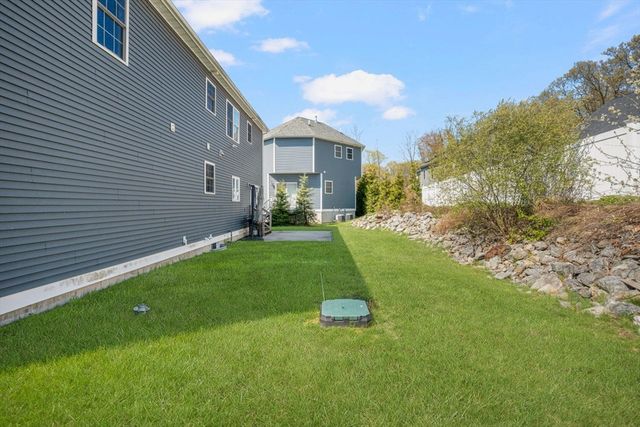 14 Dover Street, Lincoln, RI 02865