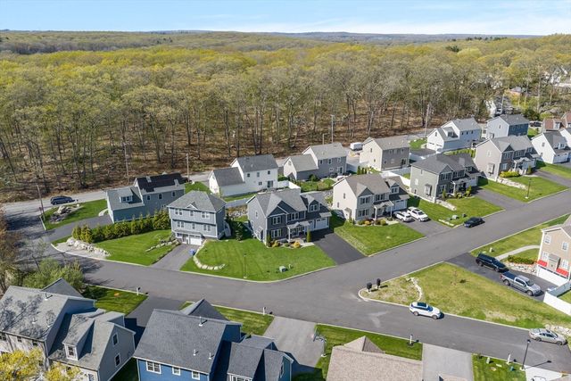14 Dover Street, Lincoln, RI 02865