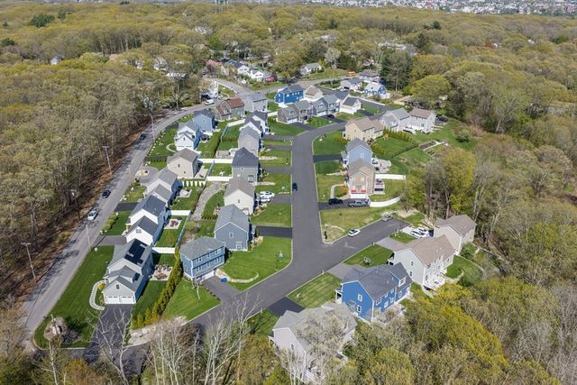 14 Dover Street, Lincoln, RI 02865