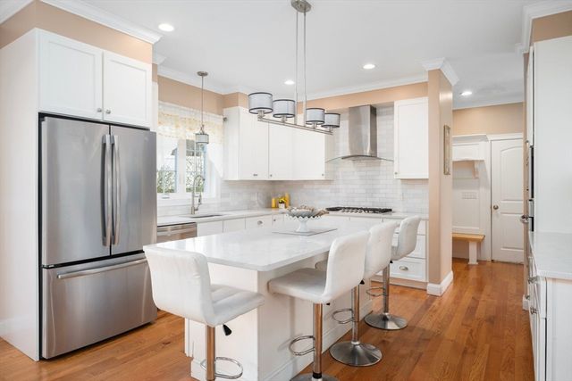 14 Dover Street, Lincoln, RI 02865