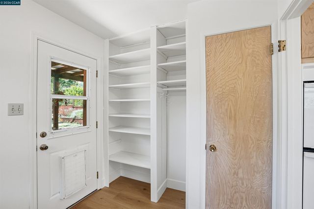 1911 Franklin Canyon Rd, Martinez, CA 94553