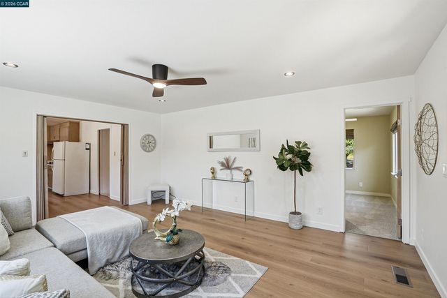 1911 Franklin Canyon Rd, Martinez, CA 94553