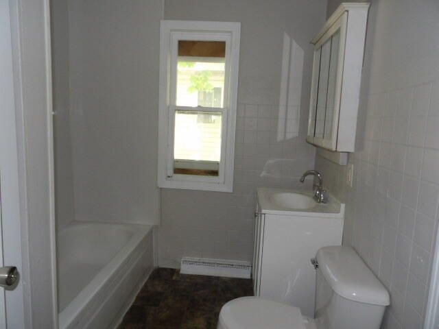 44 Harris Street, Battle Creek City, MI 49037