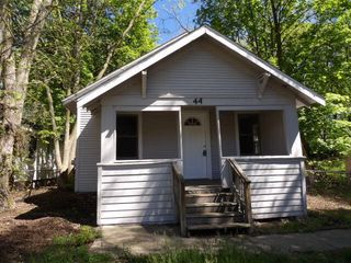 44 Harris Street, Battle Creek City, MI 49037