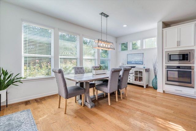 19619 Summit Glory TRL, Spicewood, TX 78669