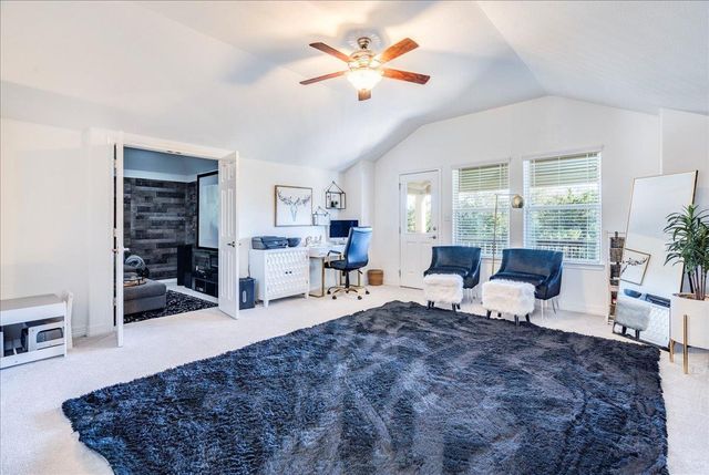 19619 Summit Glory TRL, Spicewood, TX 78669