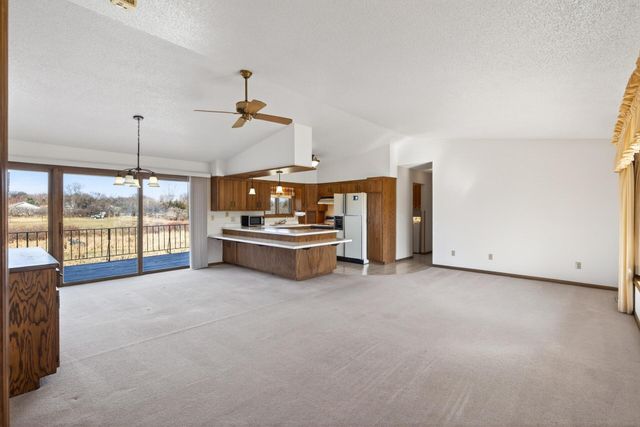 10849 Dalton Avenue NE, Monticello, MN 55362