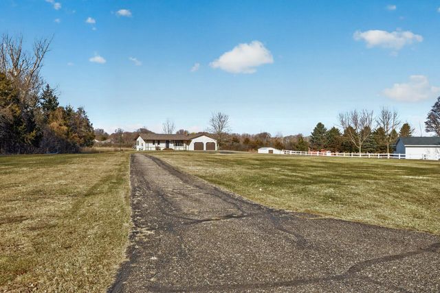 10849 Dalton Avenue NE, Monticello, MN 55362