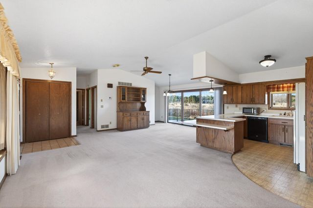 10849 Dalton Avenue NE, Monticello, MN 55362