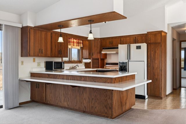 10849 Dalton Avenue NE, Monticello, MN 55362