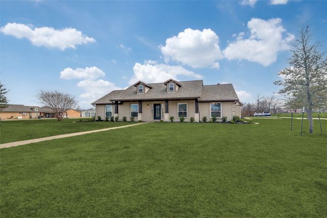 3610 Lakeway Drive, St Paul, TX 75098