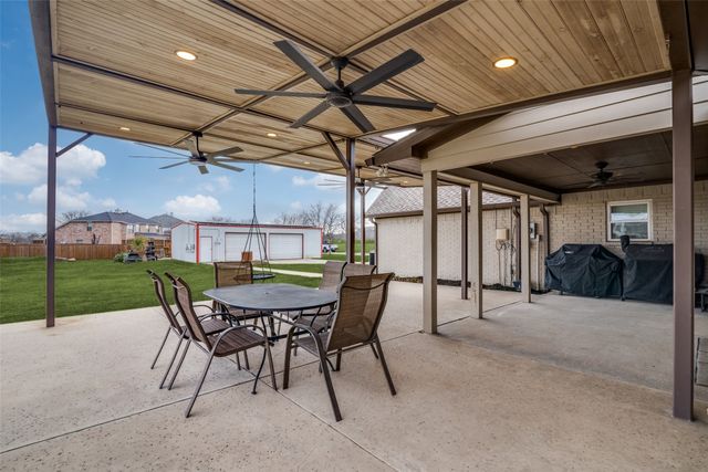 3610 Lakeway Drive, St Paul, TX 75098