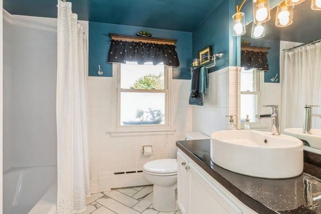 7807 Pershing BOULEVARD, Kenosha, WI 53142