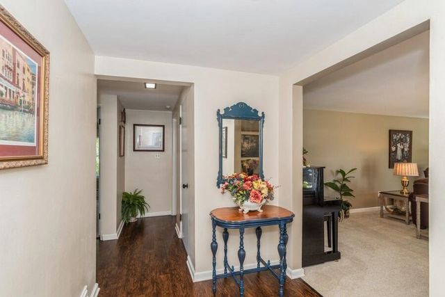 7807 Pershing BOULEVARD, Kenosha, WI 53142