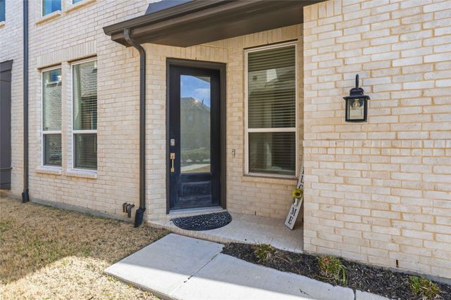 1128 Queensdown Way, Forney, TX 75126