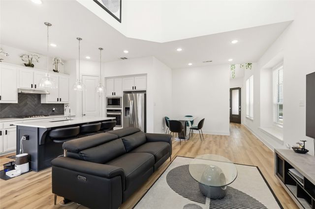 1128 Queensdown Way, Forney, TX 75126