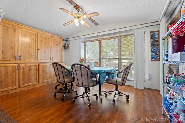 25510 S 605 Road, Grove, OK 74344