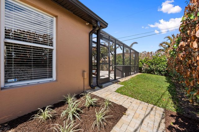 537 SW Laconic Avenue, Port St. Lucie, Port St Lucie, FL 34953