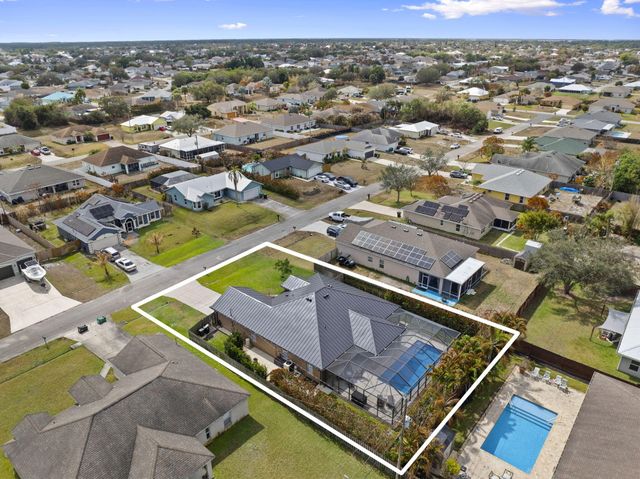 537 SW Laconic Avenue, Port St. Lucie, Port St Lucie, FL 34953