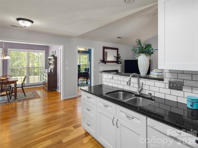 341 Planters Creek Road, Fletcher, NC 28732