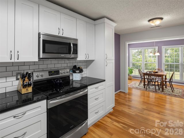 341 Planters Creek Road, Fletcher, NC 28732